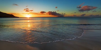 FRANK KRAHMER - Baie Beau Vallon, Seychelles