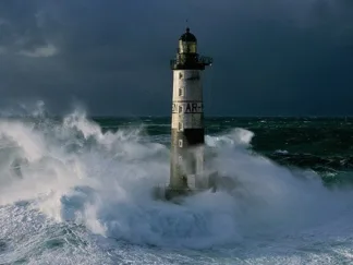 JEAN GUICHARD - Phare d'Ar-Men Lors d'une Tempète
