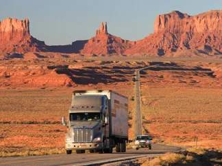 VADIM RATSENSKIY - Highway, Monument Valley, USA