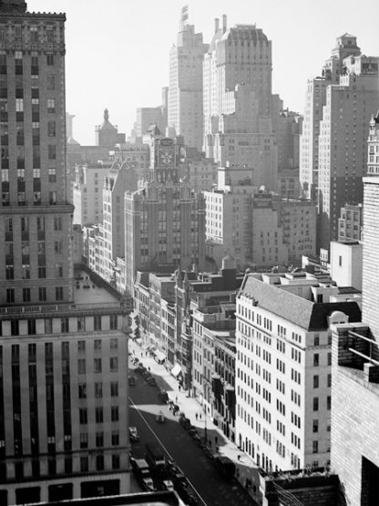 ANONYMOUS - Skyscrapers in New York City