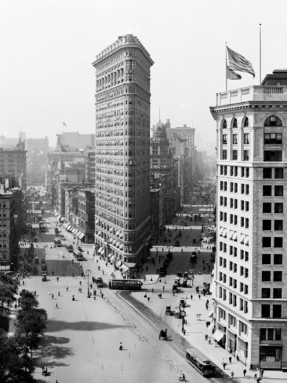 ANONYMOUS - The Flatiron Building, NYC