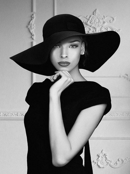 JULIAN LAUREN - Lady with a Hat