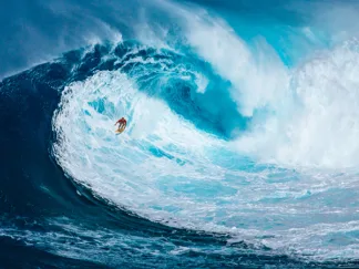 PANGEA IMAGES - Surfing the Big Wave, Tasmania