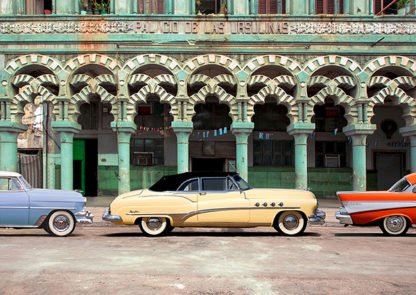 PANGEA IMAGES - Cars Parked in Havana, Cuba