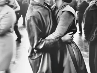 HAUTE PHOTO COLLECTION - Amoureux à Paris