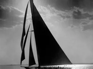 EDWIN LEVICK - The Vanity During the America's Cup 1900/1910