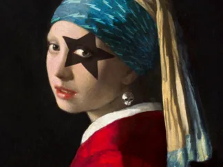 STEVEN HILL - Girl with Skull Hearring