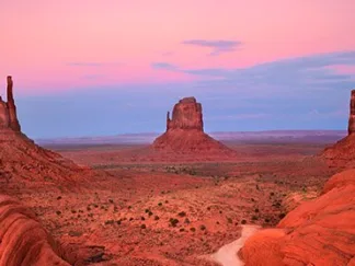 FRANK KRAHMER - Mittens in Monument Valley, Arizona