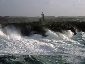 JEAN GUICHARD - Phare des Poulains